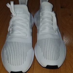 Men's Adidas Swift Run